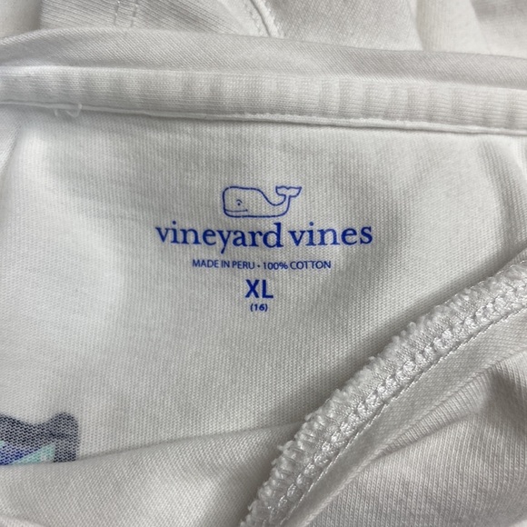 Vineyard Vines whale T-shirt - Picture 6 of 9